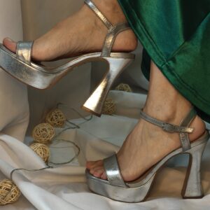 Modelo Aitana - Sandalia Alta